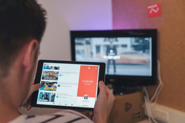 How Can UK Education Providers Utilize YouTube for Student Recruitment?